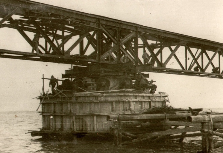 Строительство моста из Крыма на Кубань во время ВОВ
