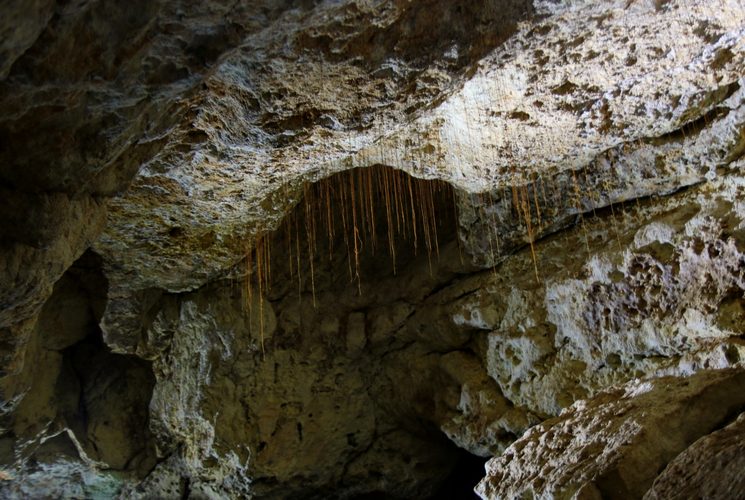 Обнаружена новая карстовая пещера в Крыму