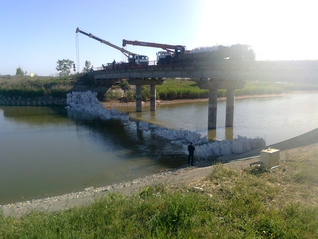 Украина перекрыла воду Крыму, май 2014, Херсонская область